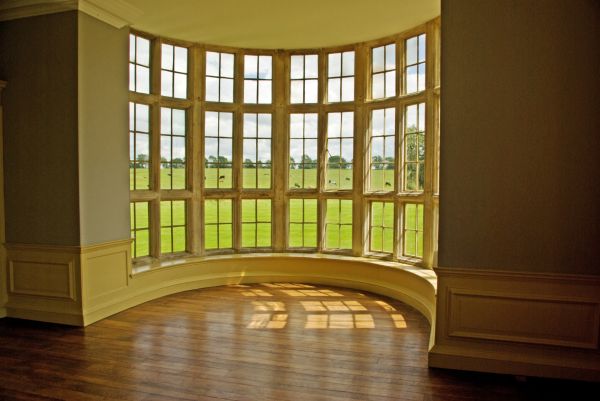 Bow Window Replacement in La Vernia