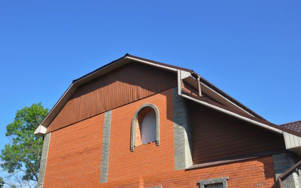 Brick Window Installation in La Vernia